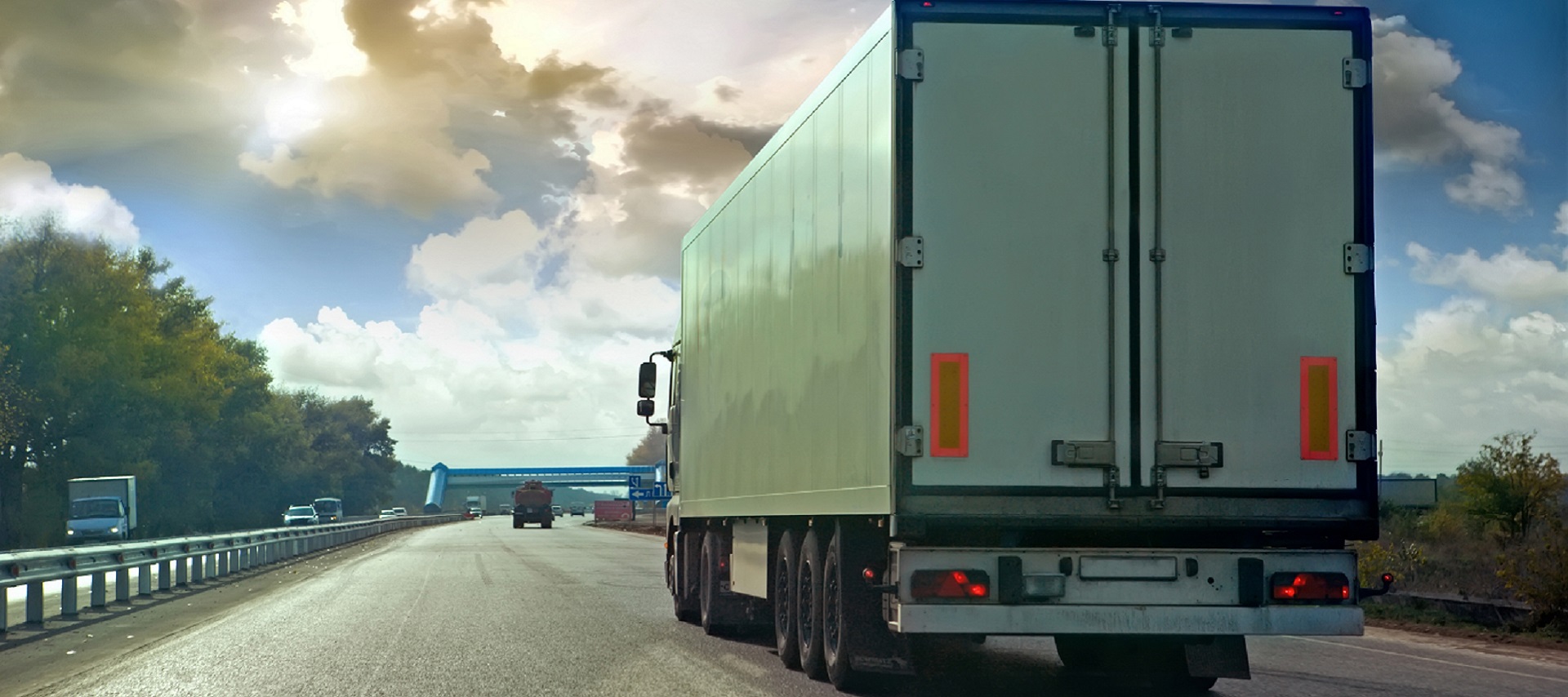 Worldwide freight services